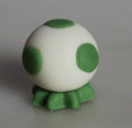 Zöld pöttyös foci - mini figura